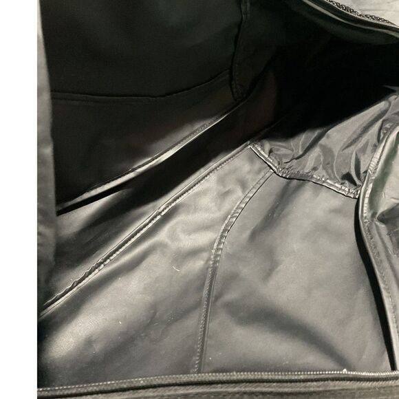 Wilson Blade 98 Countervail 16X19 Tennis Racket - Picture 4 of 5